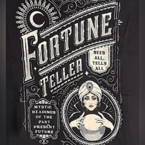 torrid Tops - 🖤TORRID BLACK FORTUNE TELLER OVERSIZED TOP SIZE 3X🖤